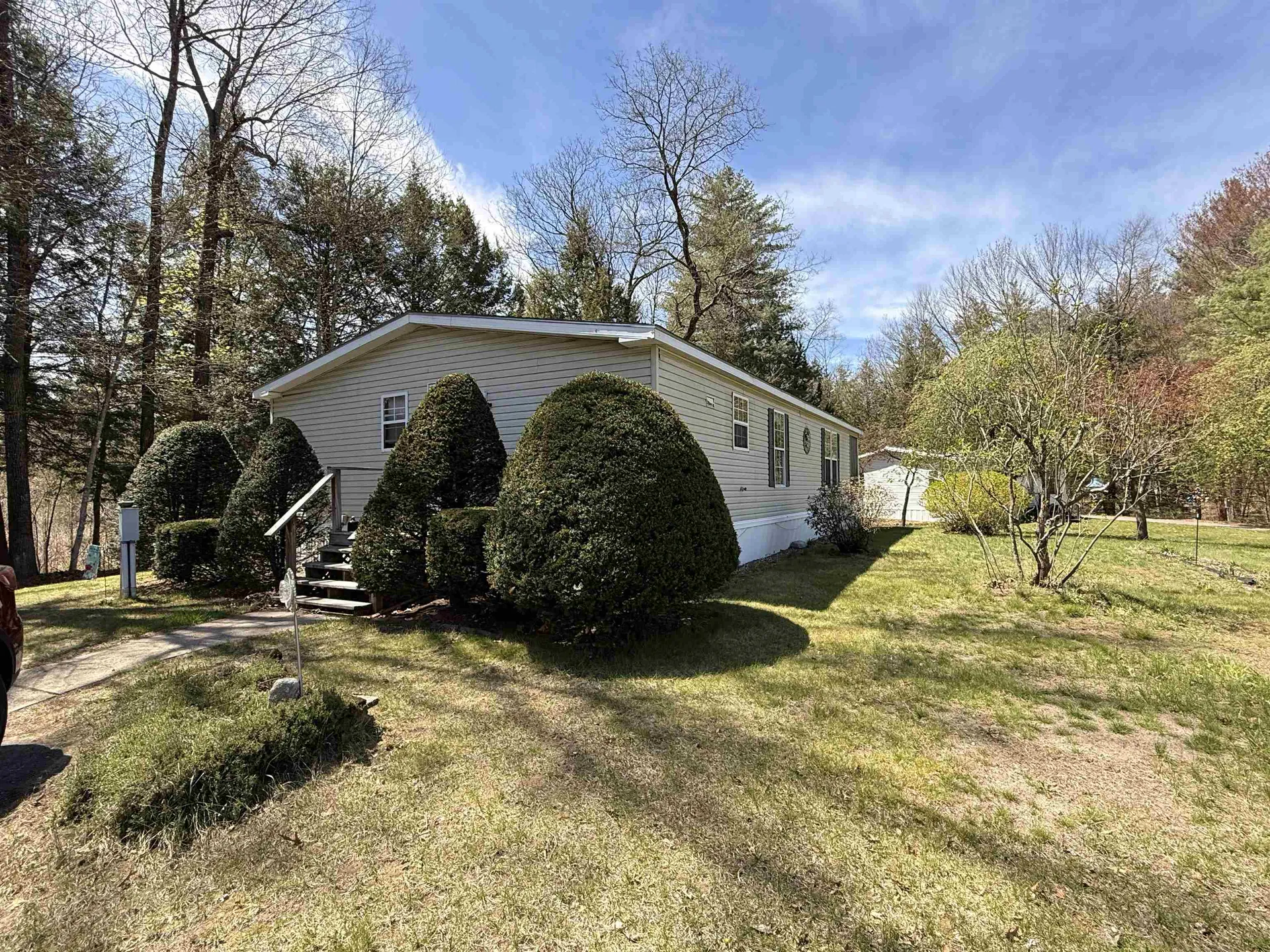 18 Lindy Road Vernon VT 05354