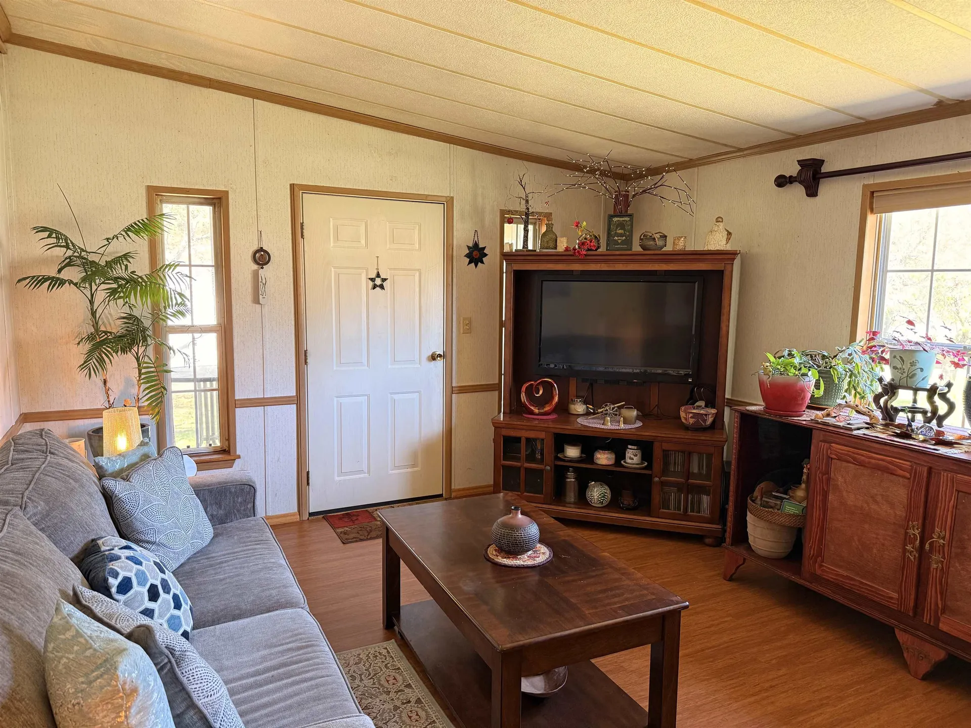 18 Lindy Road Vernon VT 05354