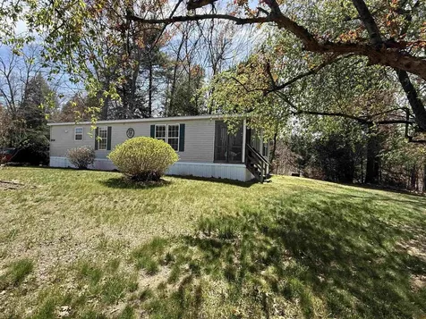 18 Lindy Road Vernon VT 05354