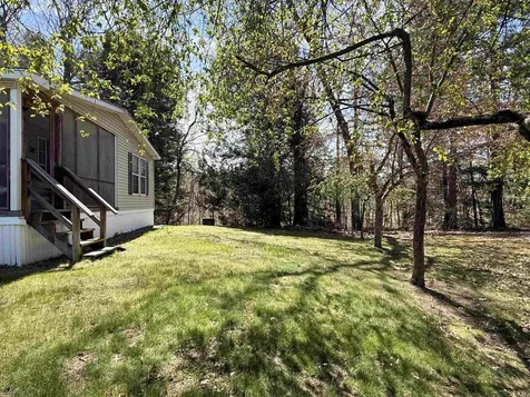 18 Lindy Road Vernon VT 05354