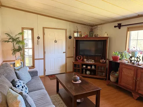 18 Lindy Road Vernon VT 05354