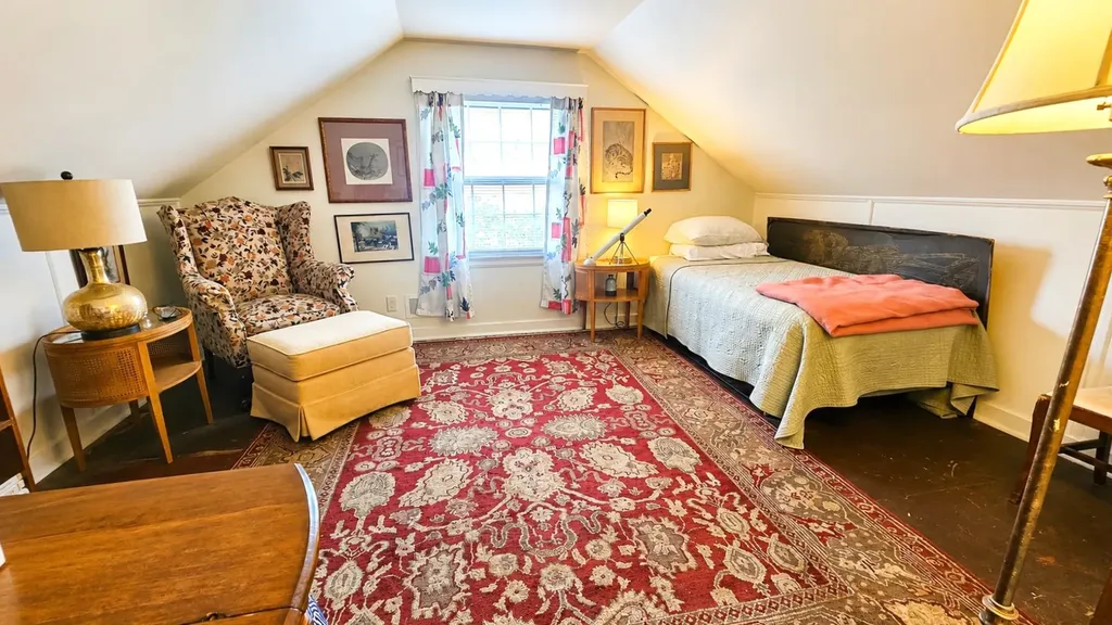 26 Knoll Crest Lane Bennington VT 05201