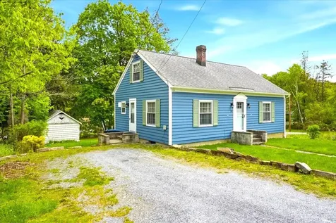 26 Knoll Crest Lane Bennington VT 05201