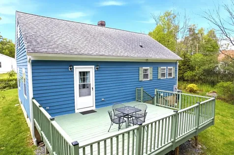 26 Knoll Crest Lane Bennington VT 05201