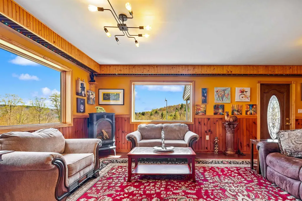 172 Hurd Road Lempster NH 03605