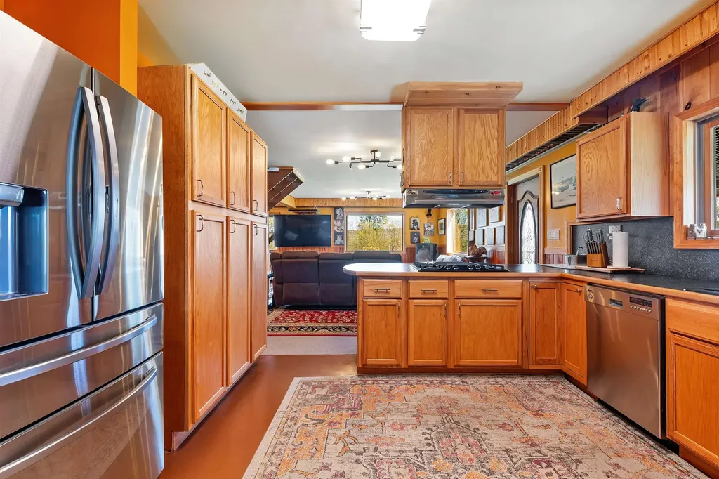 172 Hurd Road Lempster NH 03605
