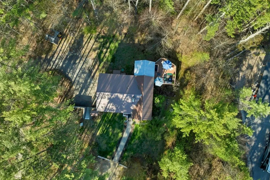 53 Trout Run Effingham NH 03882