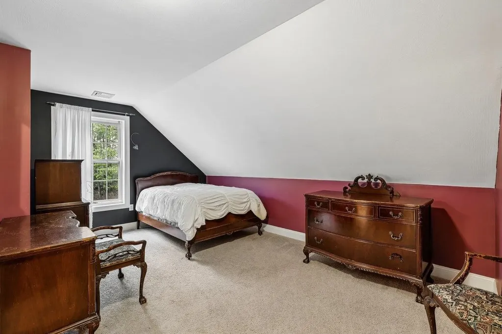 5 Millstone Terrace Bedford NH 03110