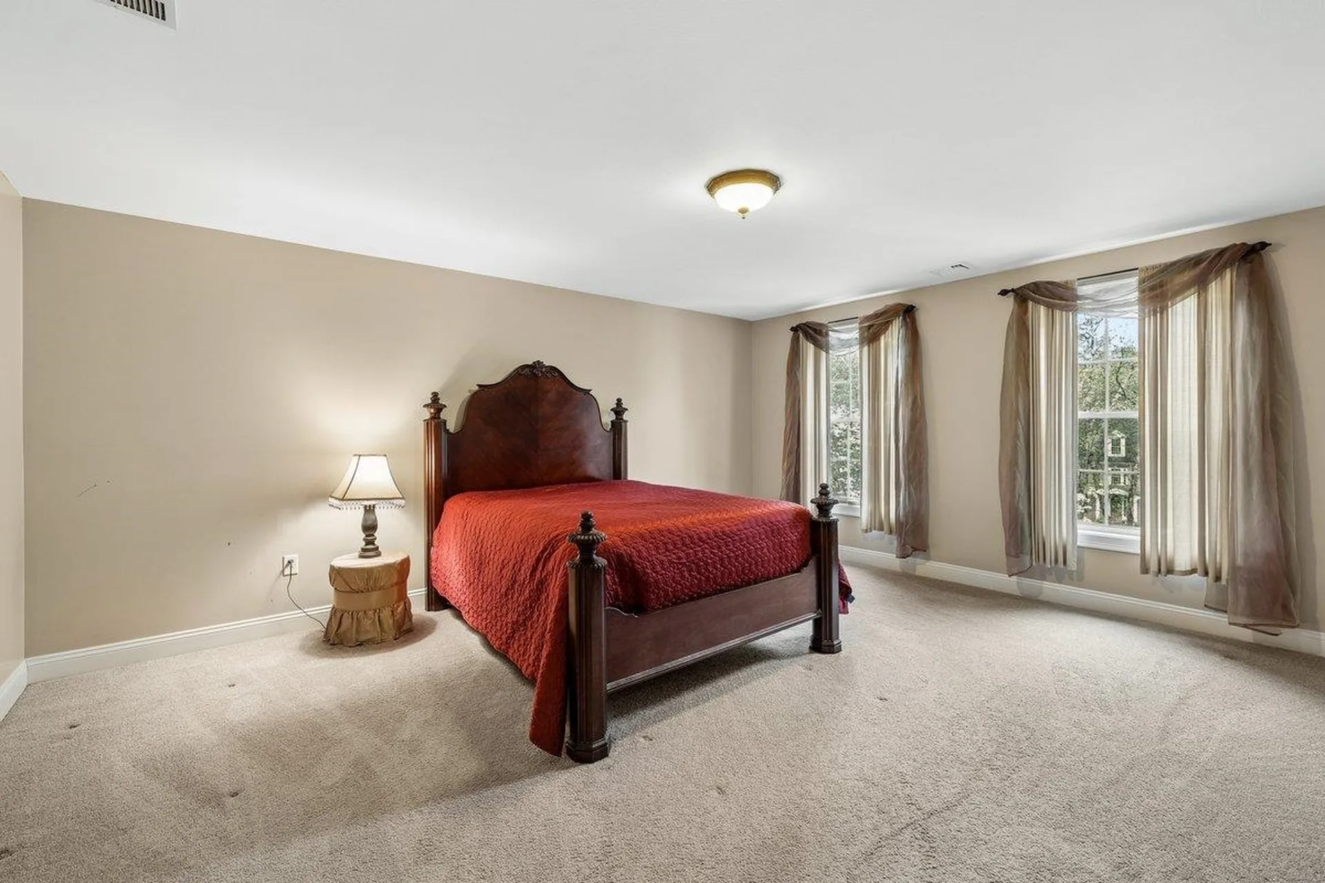 5 Millstone Terrace Bedford NH 03110