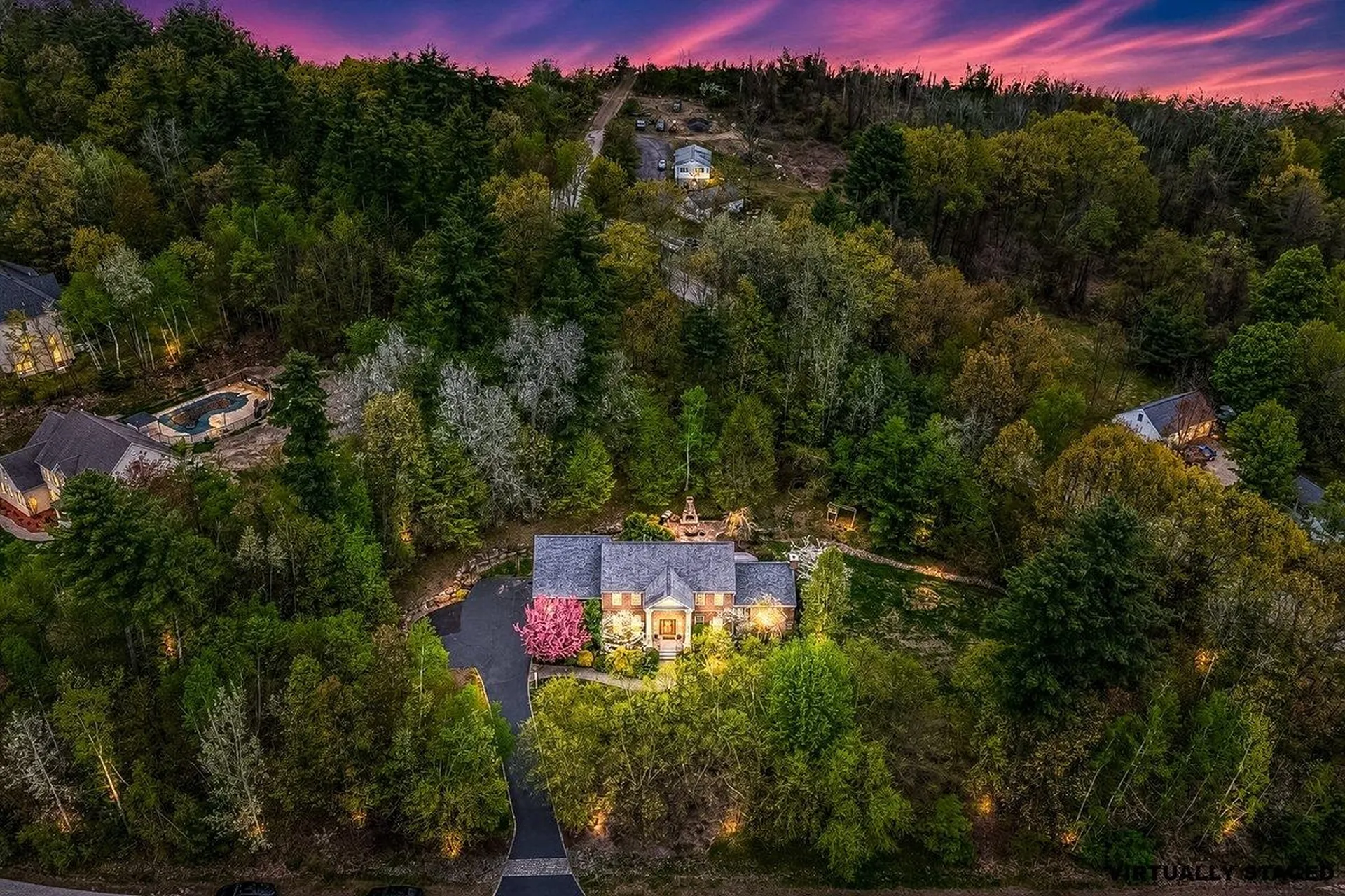 5 Millstone Terrace Bedford NH 03110