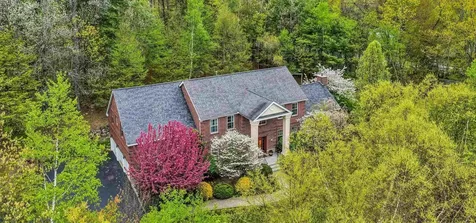 5 Millstone Terrace Bedford NH 03110
