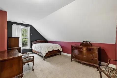 5 Millstone Terrace Bedford NH 03110