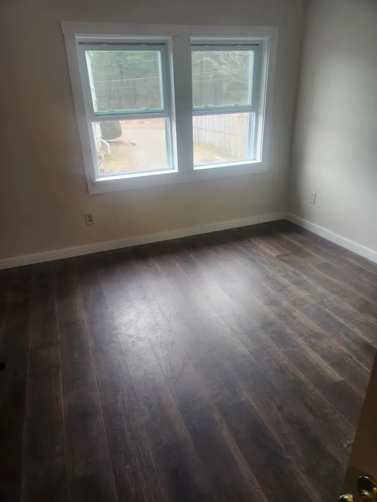 76 Ethan Allen Parkway Burlington VT 05408
