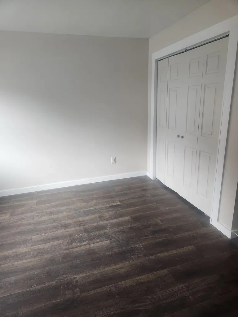 76 Ethan Allen Parkway Burlington VT 05408