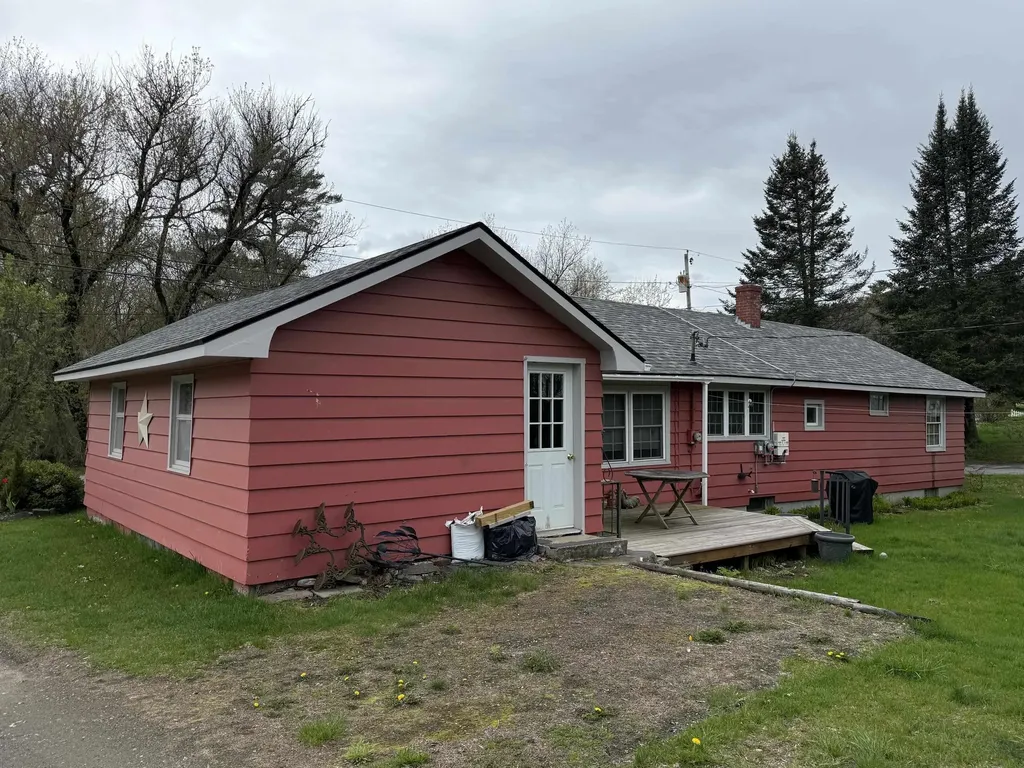 56 Emerson Street St. Johnsbury VT 05819