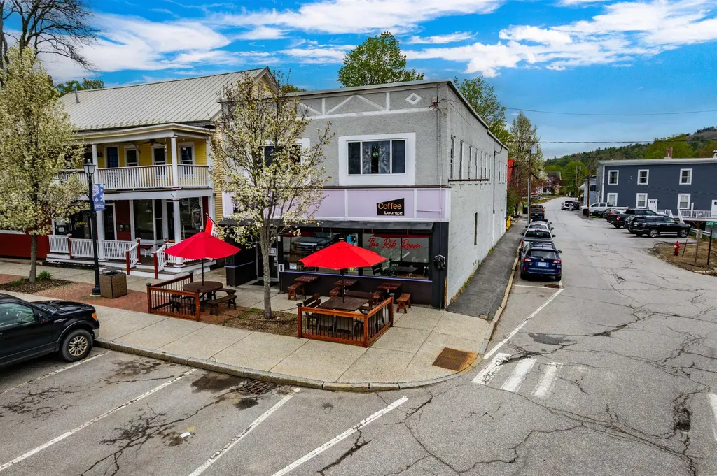 28 Central Square Bristol NH 03222