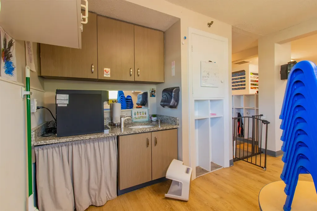 352 Elm Street Milford NH 03055