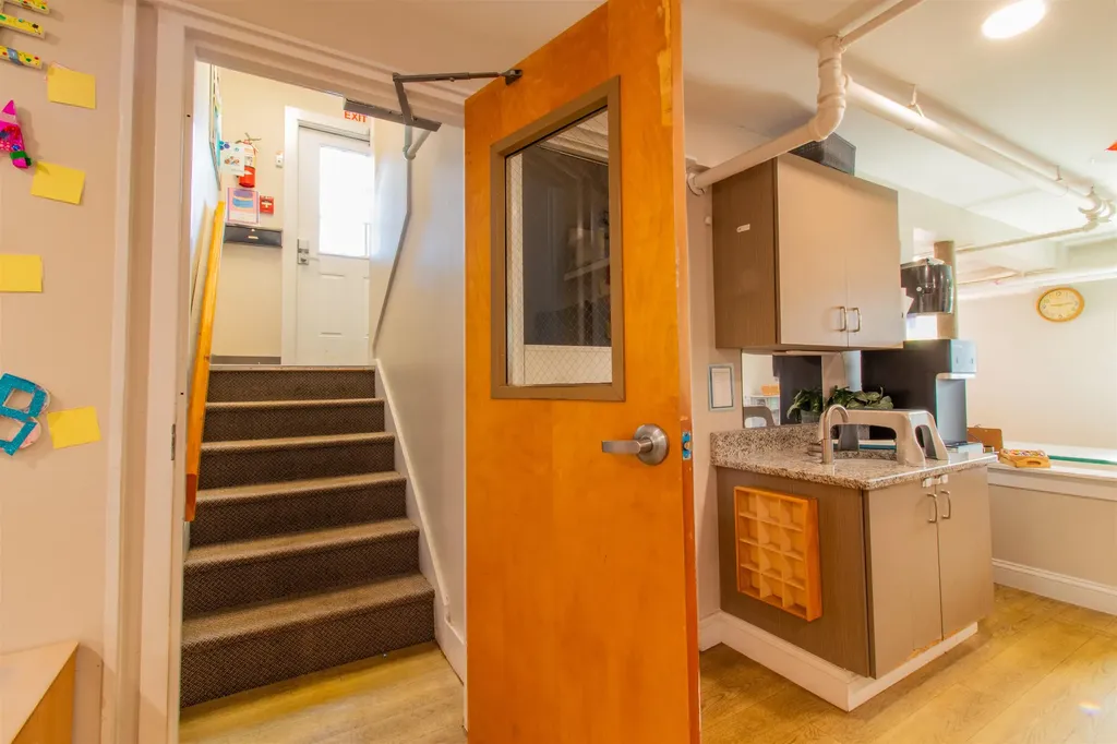 352 Elm Street Milford NH 03055