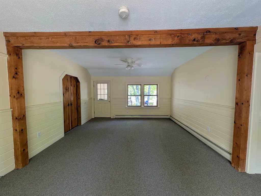 22 Jenny Lane Campton NH 03223
