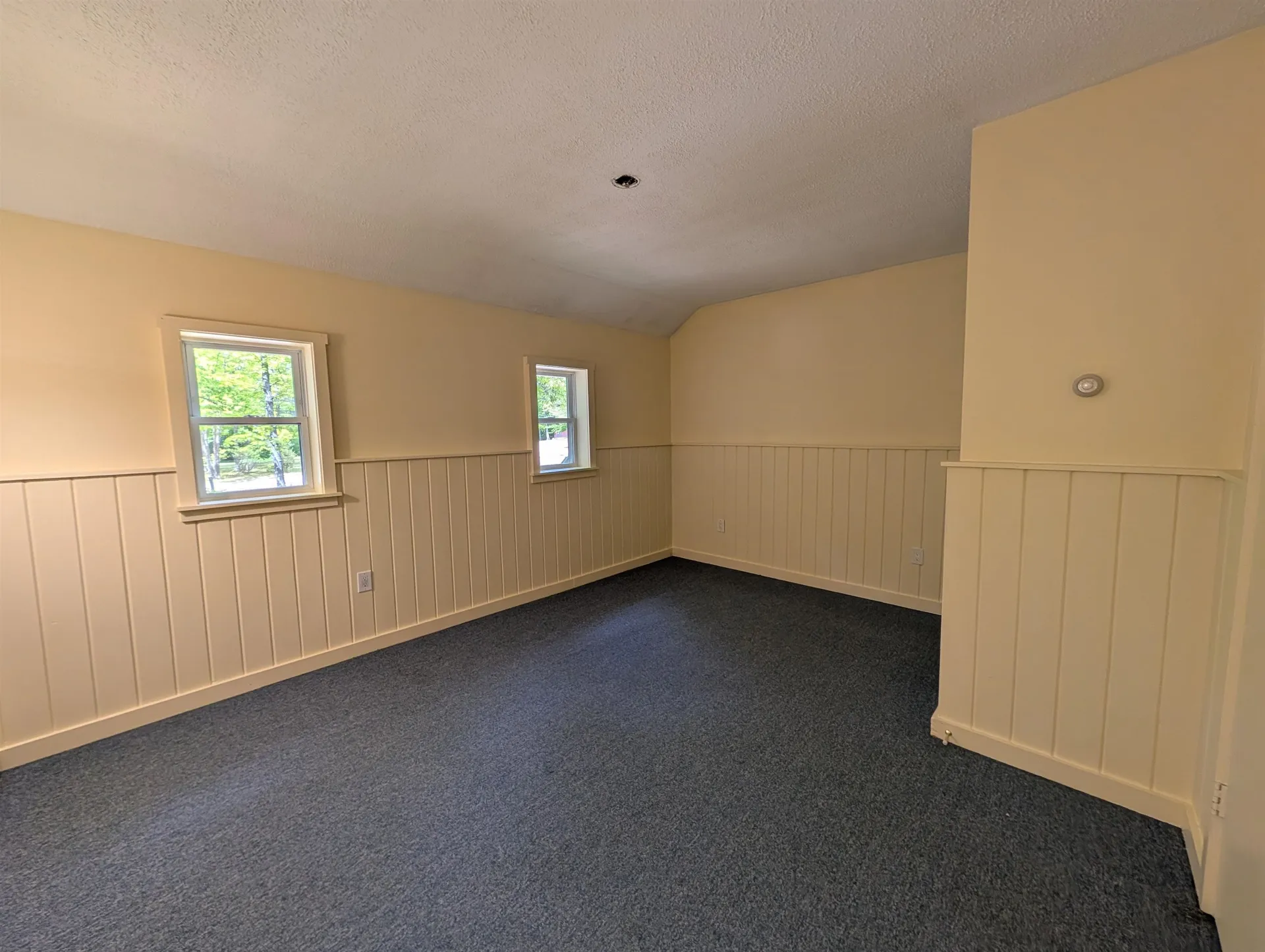 22 Jenny Lane Campton NH 03223