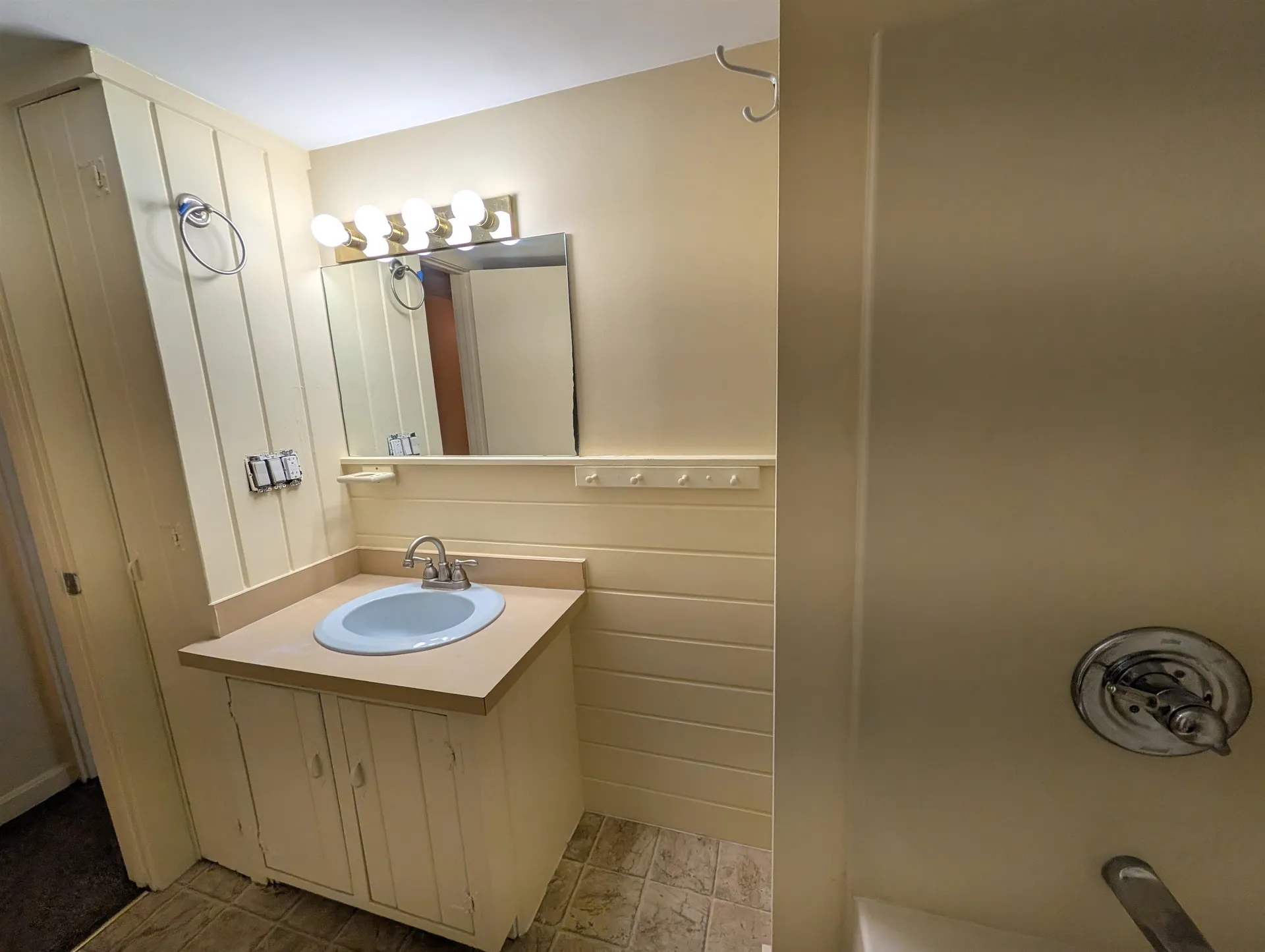 22 Jenny Lane Campton NH 03223