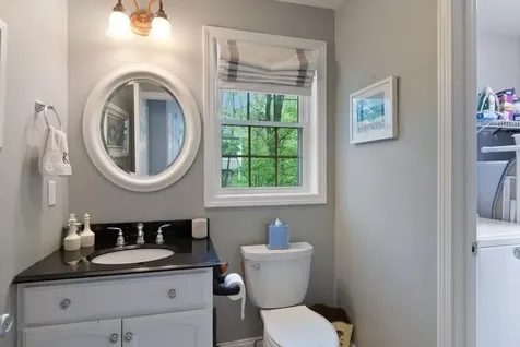 80 Ridgetop Lane Henniker NH 03242