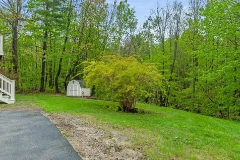 80 Ridgetop Lane Henniker NH 03242