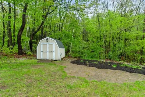 80 Ridgetop Lane Henniker NH 03242