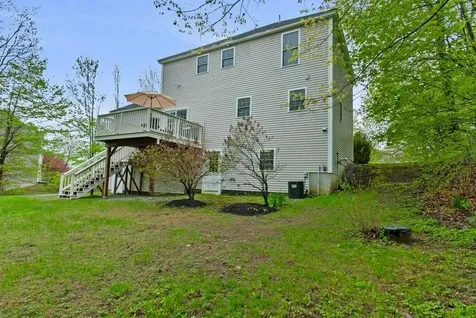 80 Ridgetop Lane Henniker NH 03242