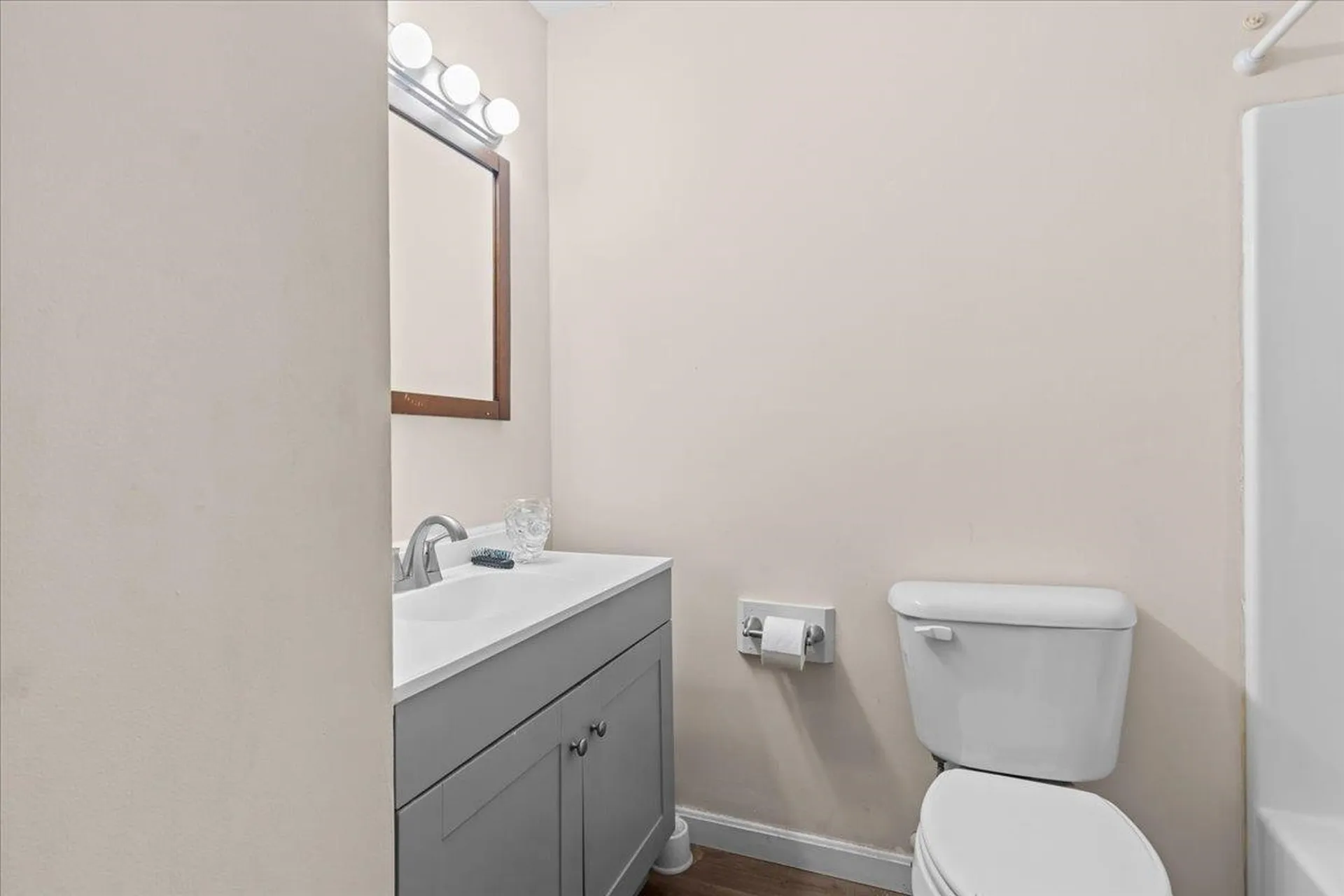 76 Ethan Allen Parkway Burlington VT 05408