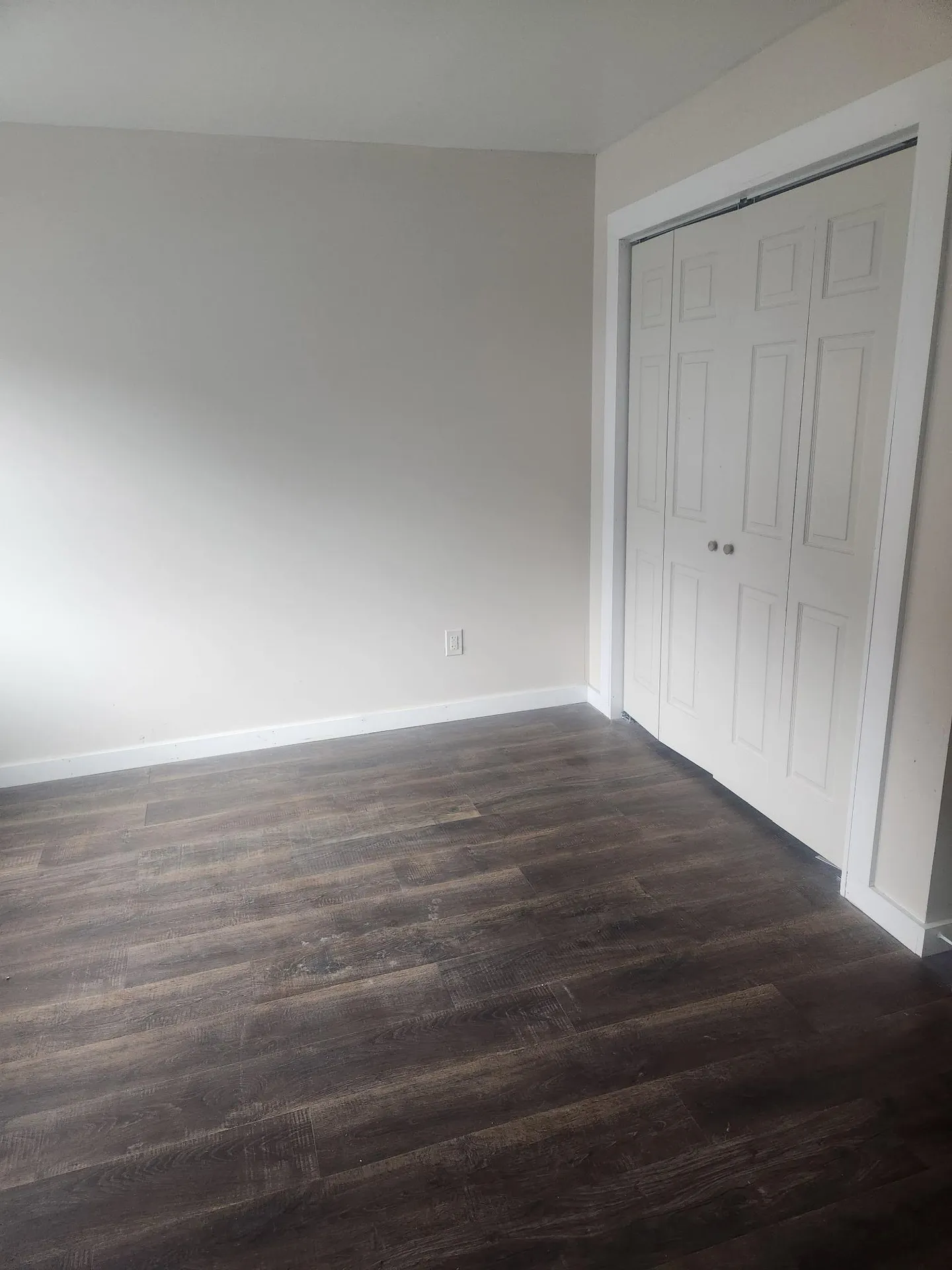 76 Ethan Allen Parkway Burlington VT 05408