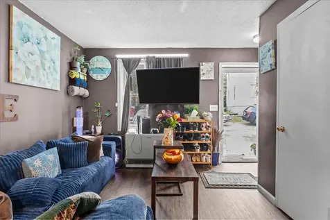 76 Ethan Allen Parkway Burlington VT 05408
