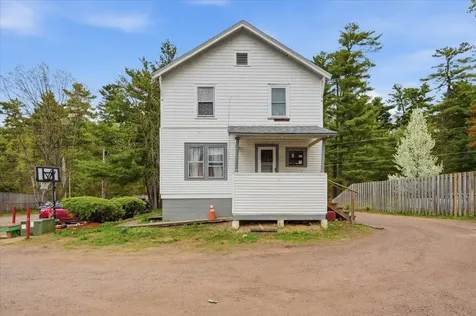 76 Ethan Allen Parkway Burlington VT 05408