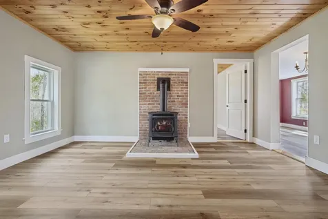 46 North Road Sunapee NH 03782