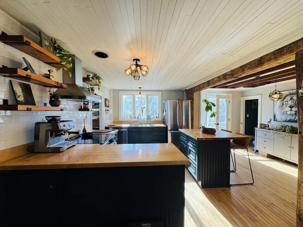 1396 Pond Road Hinesburg VT 05461
