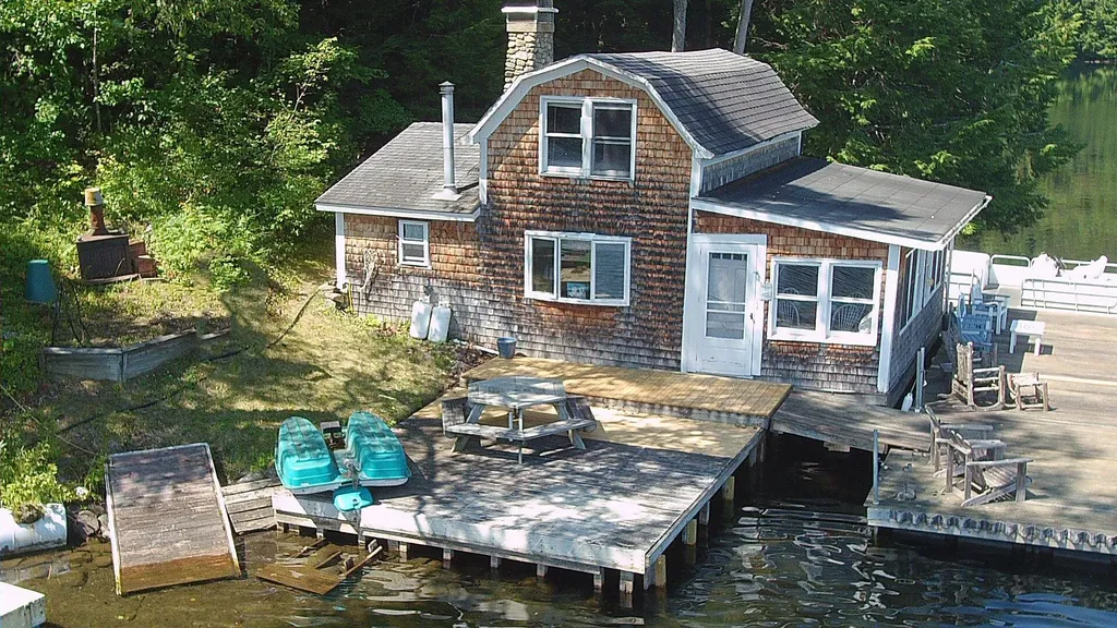 195 Meadow Lane Woodbury VT 05681