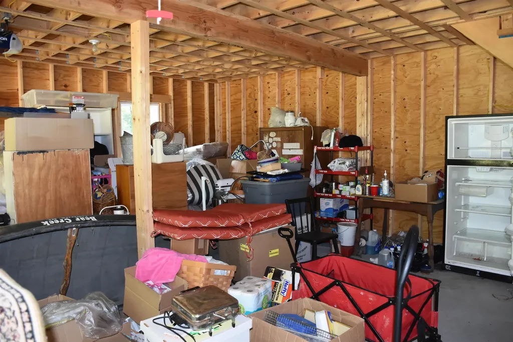 195 Meadow Lane Woodbury VT 05681