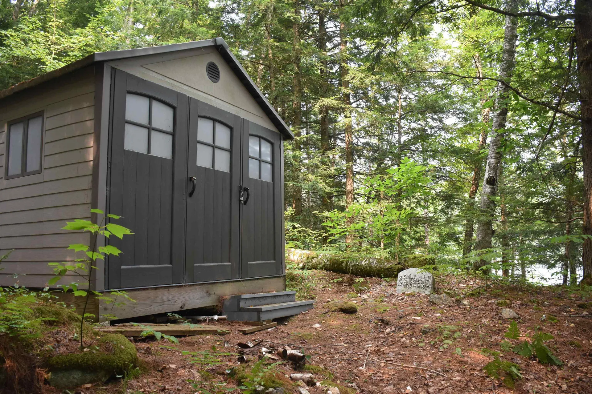 195 Meadow Lane Woodbury VT 05681