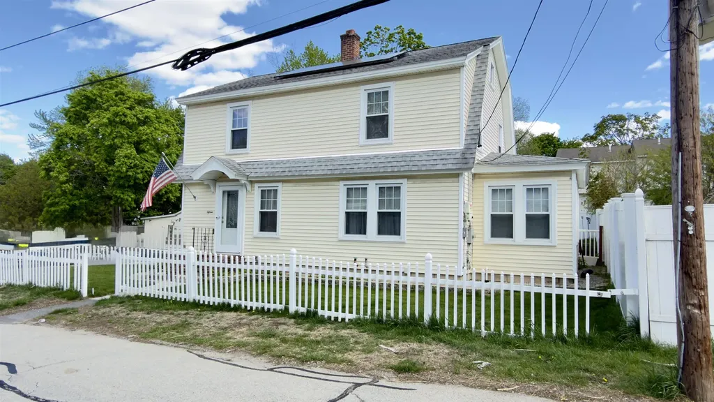 15 Hayes Avenue Manchester NH 03103