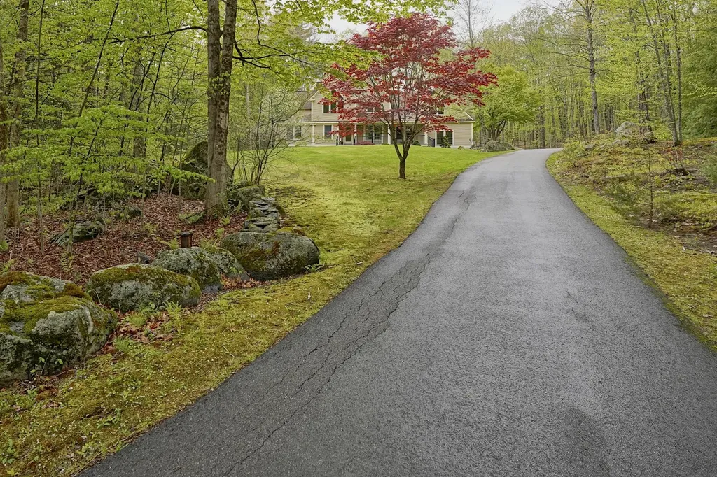 38 Bassett Lane Newfields NH 03856