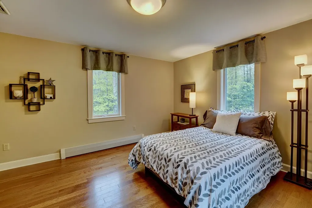 38 Bassett Lane Newfields NH 03856