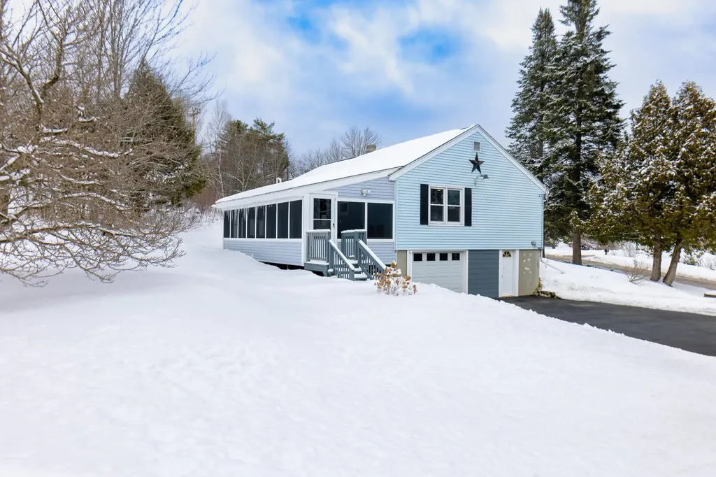 7 Sleeper Road Sunapee NH 03782