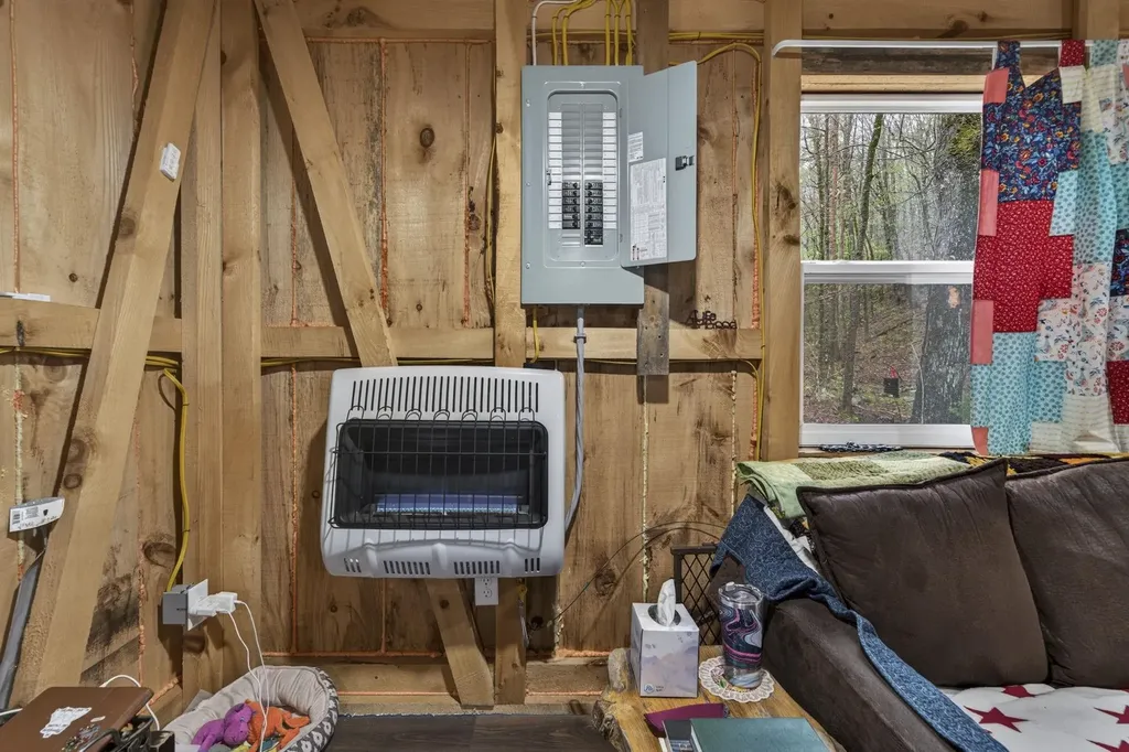 224 Tucker Road Grafton NH 03240