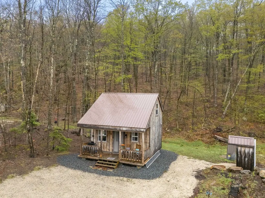 224 Tucker Road Grafton NH 03240