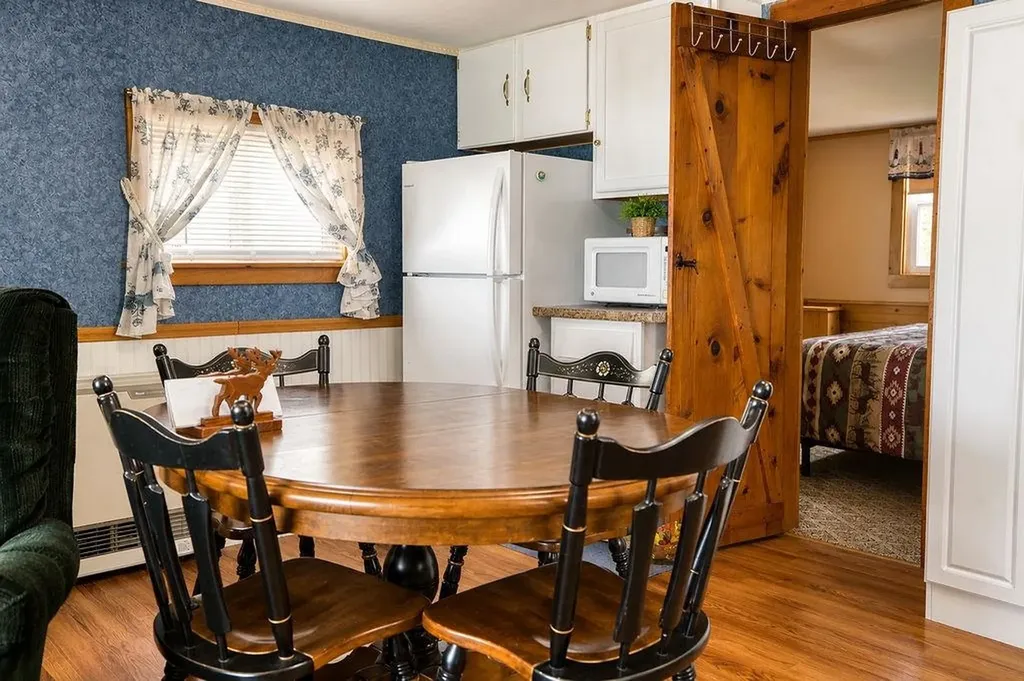 104 Bailey Road Effingham NH 03882
