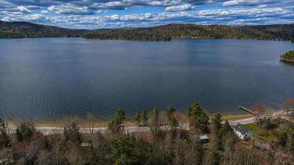 104 Bailey Road Effingham NH 03882