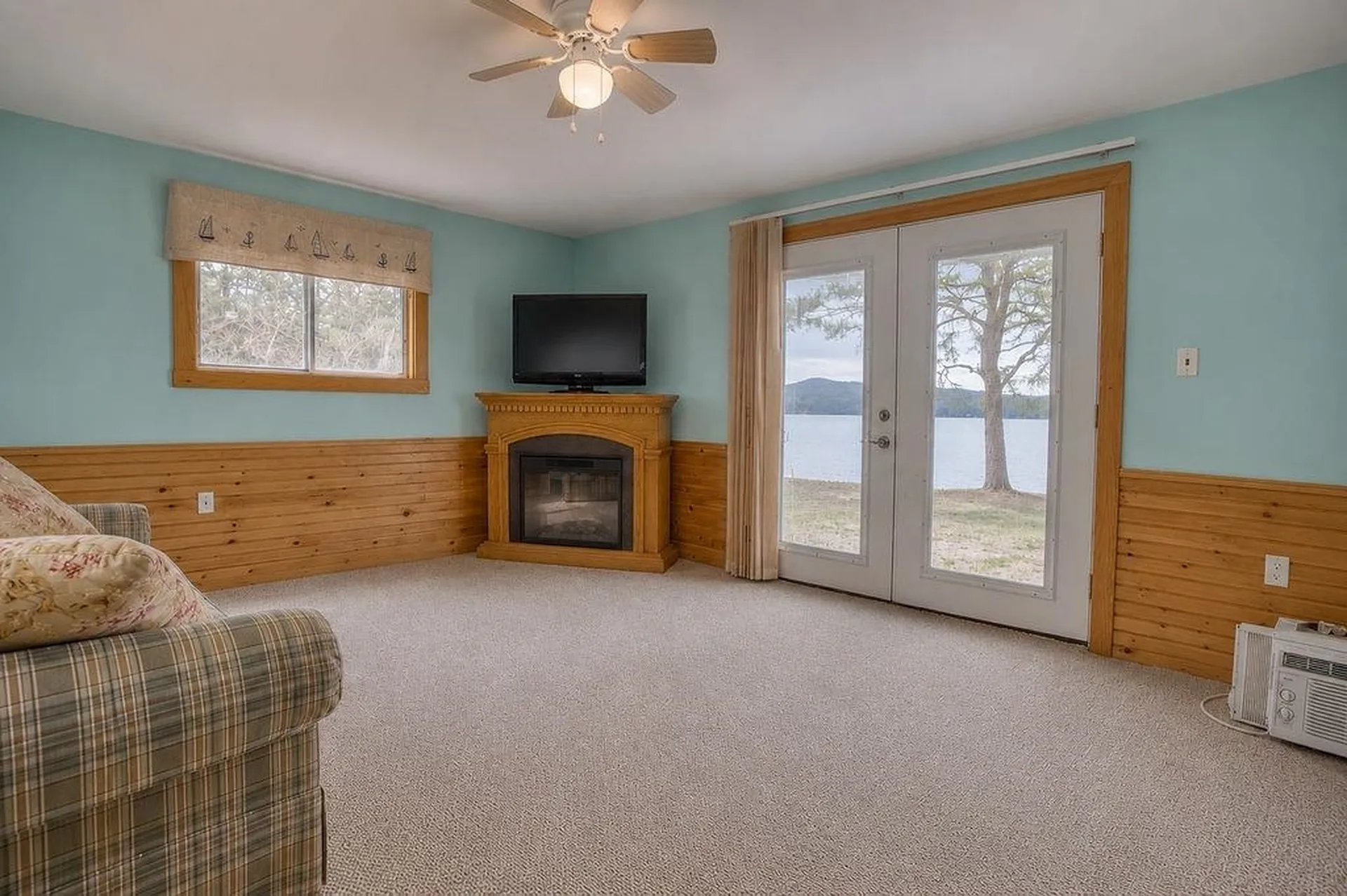 104 Bailey Road Effingham NH 03882