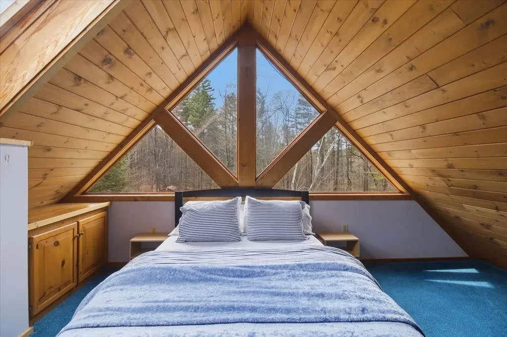 1871 West Hill Road Townshend VT 05353