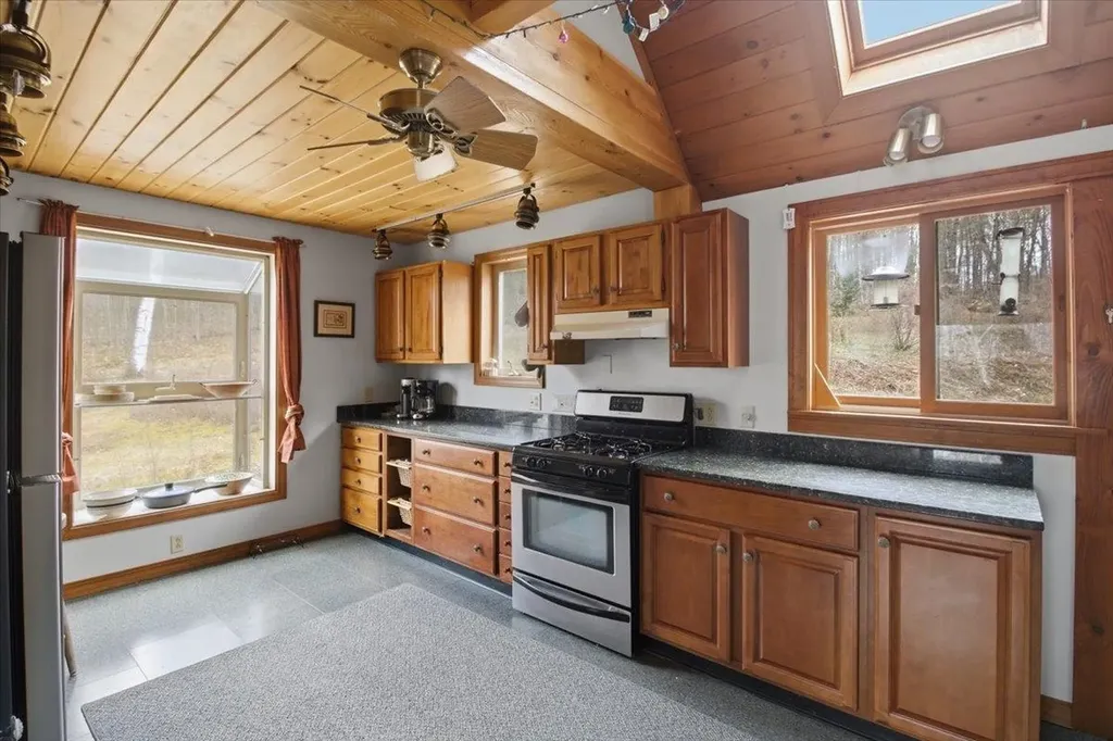 1871 West Hill Road Townshend VT 05353