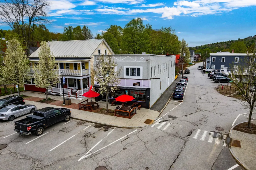28 Central Street Bristol NH 03222
